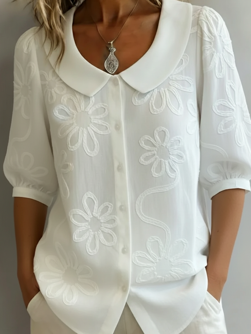Carys Floral Blouse With Natural Elegance