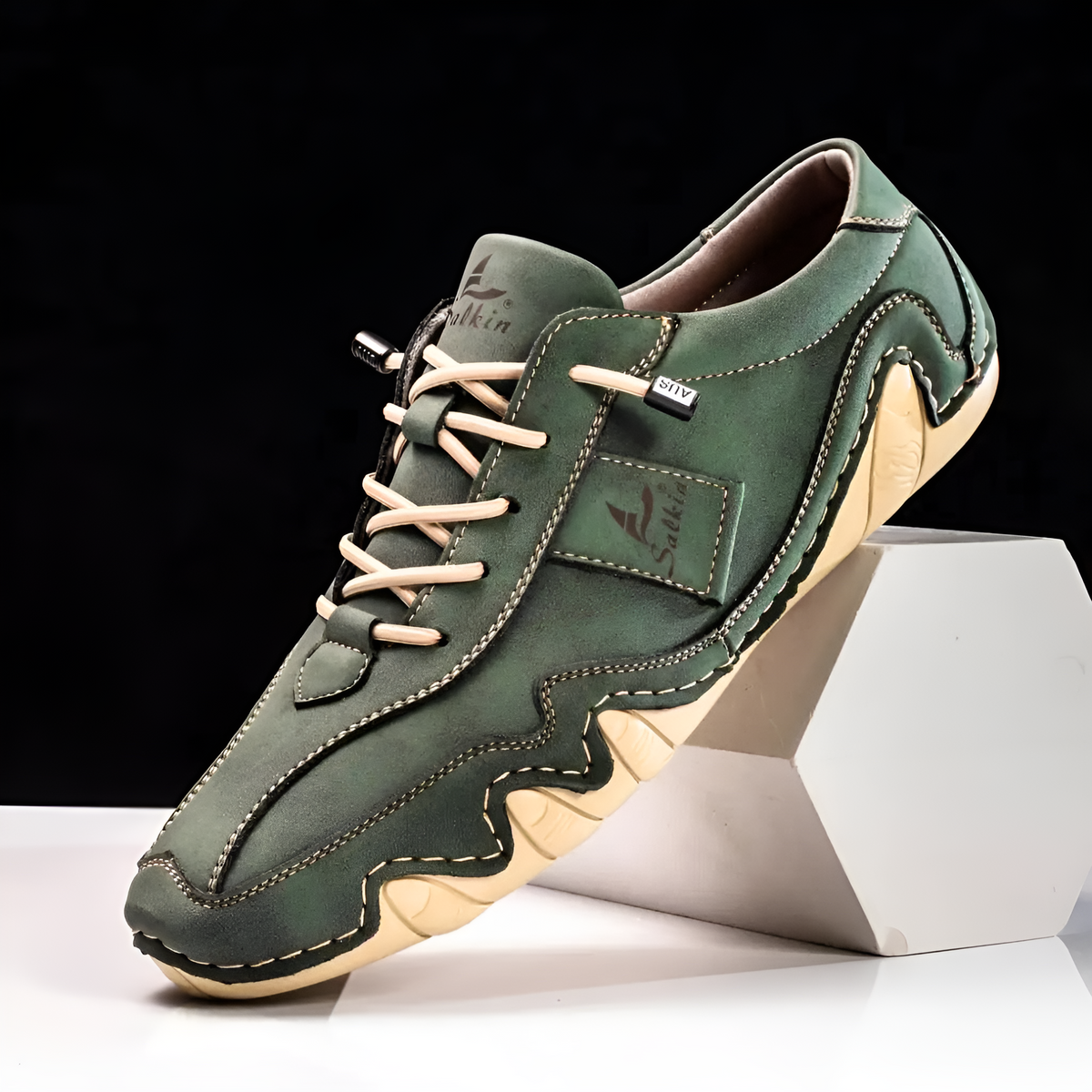 Beckett Everyday Leather Trainer