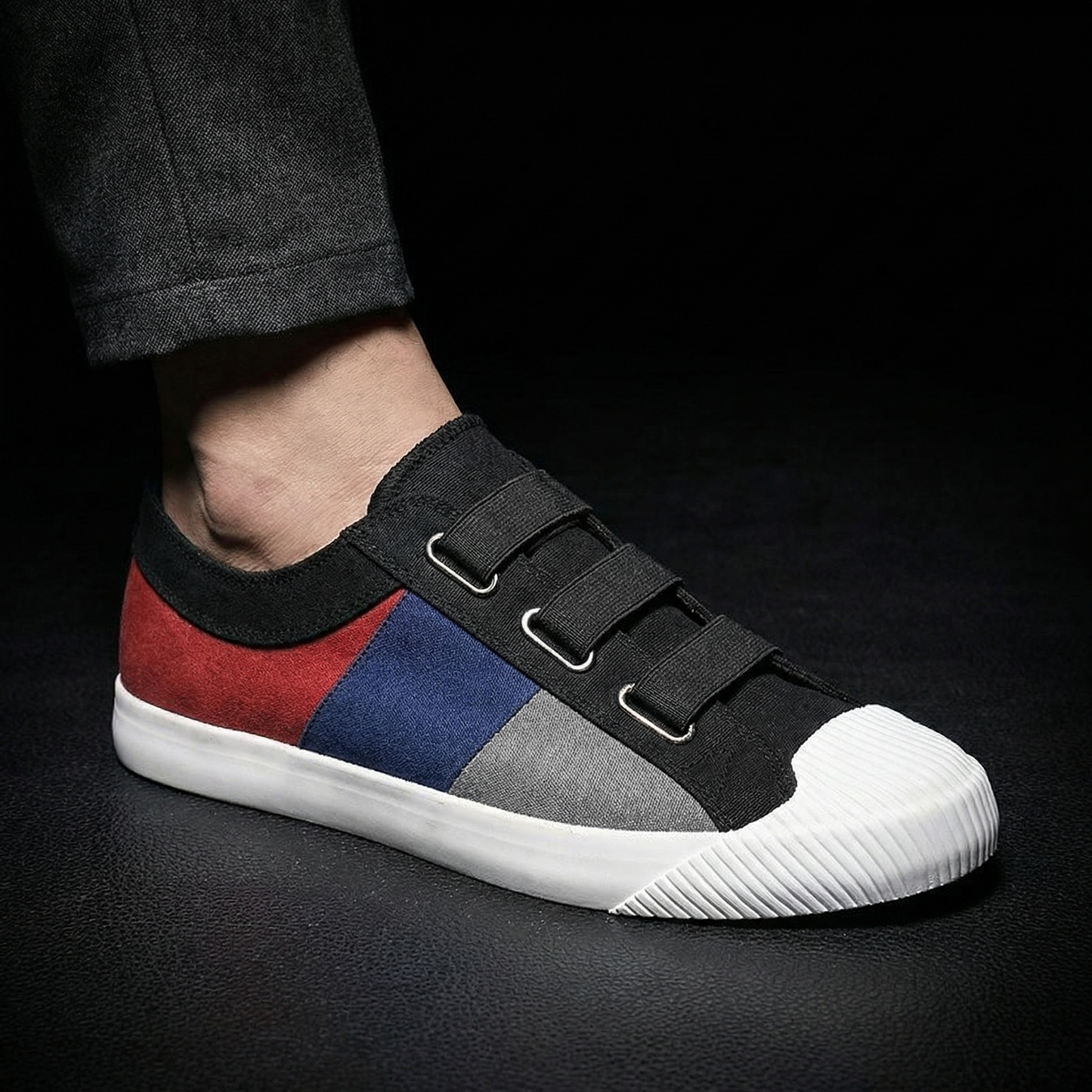 Strand Contrast Trainers