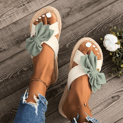 Blossom Bow Sandals